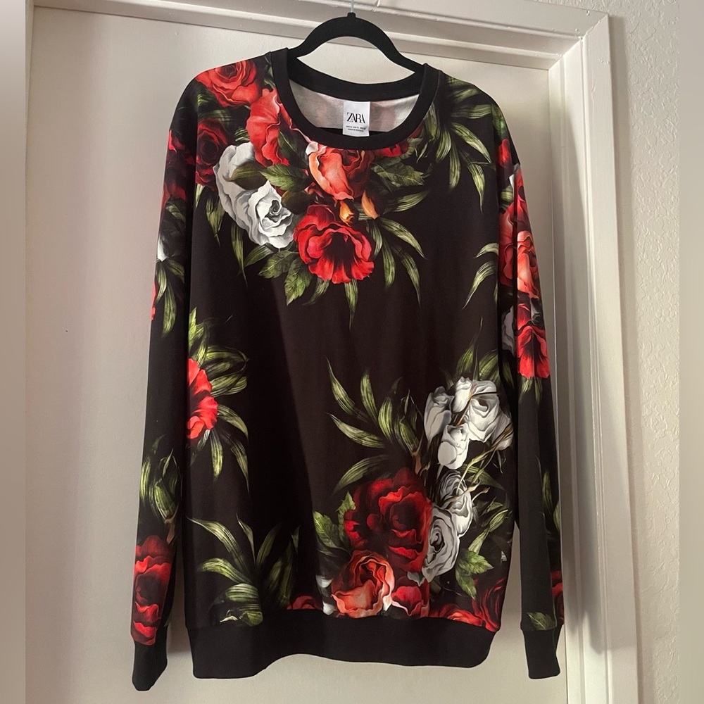 NWOT- ZARA Men’s sweater XL
